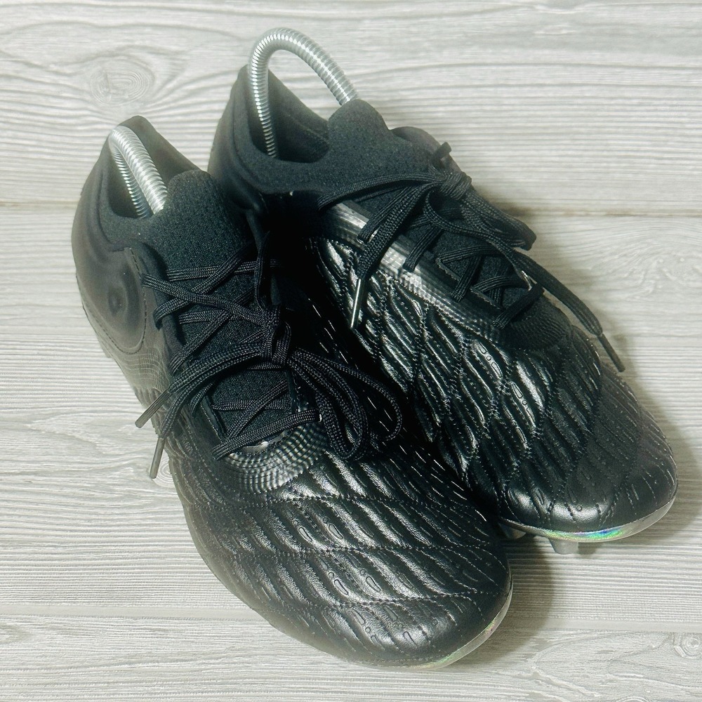 Under Armour Clone Magnetico Pro 3 Women 10 Black Athletic Soccer Cleats Shoes